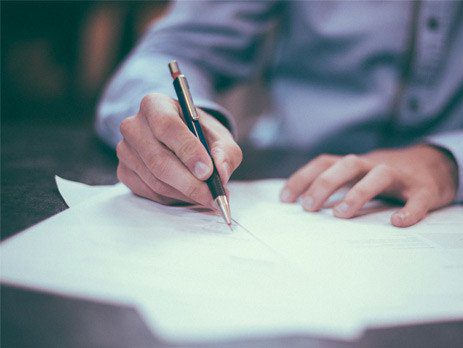 que dados devem constar em um contrato de compra e venda de imovel