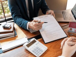 Página de Repetitivos e IACs inclui tese sobre contrato de compra e venda de imóvel com garantia de alienação fiduciária registrado em cartório