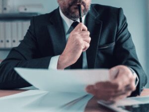 Página de Repetitivos e IACs inclui julgados sobre comprovação de mora em alienação fiduciária