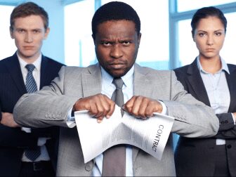 Lucros cessantes não são presumidos quando comprador de imóvel pede rescisão do contrato por atraso